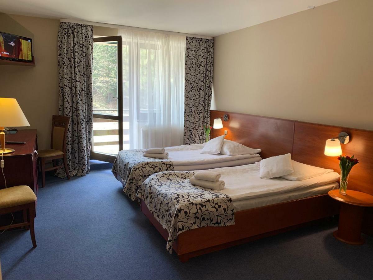 Osrodek Beskid Fizjo & Spa Korbielow Luaran gambar
